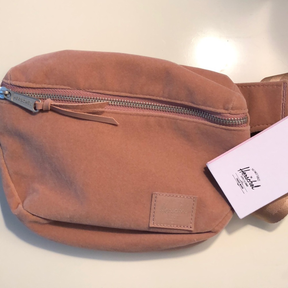 Limited Edition Herschel crush velvet Crossbody